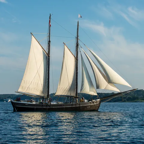Sailing photography